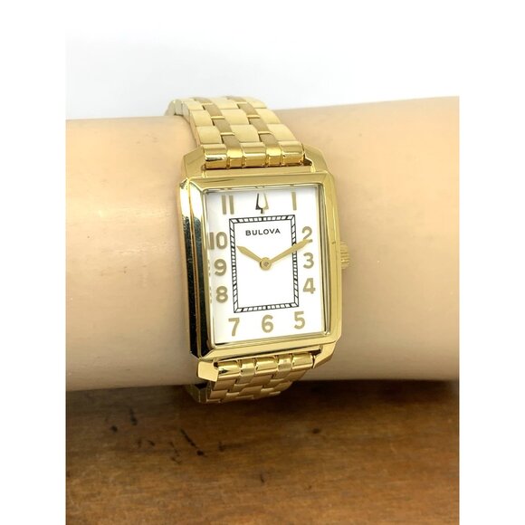 Bulova Women\'s Watch 97L186 Sutton Quartz White Dial Gold Stainless Steel Tank main image 10